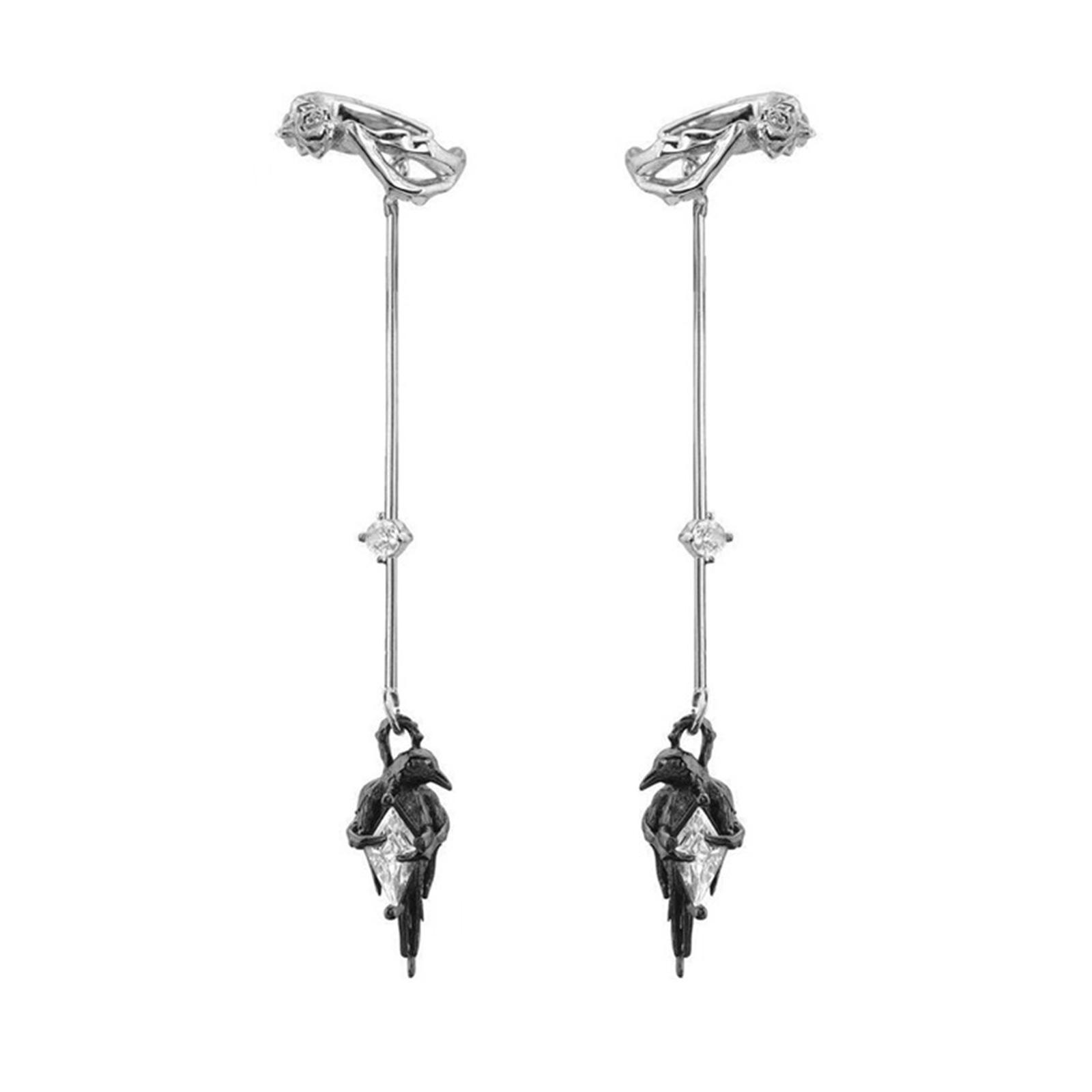 

Alternative Goth Ear Cuff Unisex Clip On Jewelry Animal And Rose Decoration Dark Earrings For Alternative Style Women
