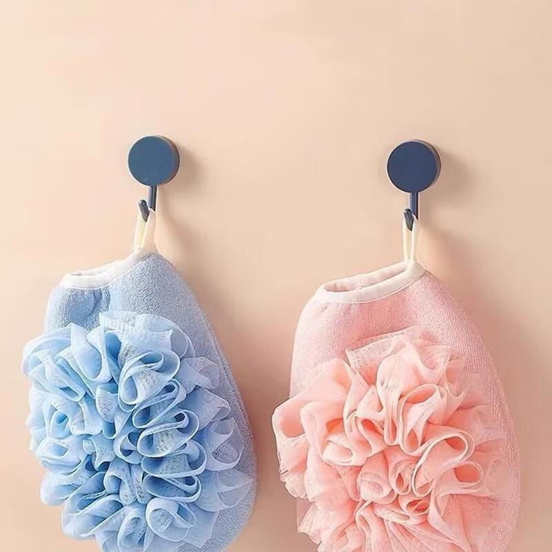 

Dual-Sided Exfoliating Bath Scrubber