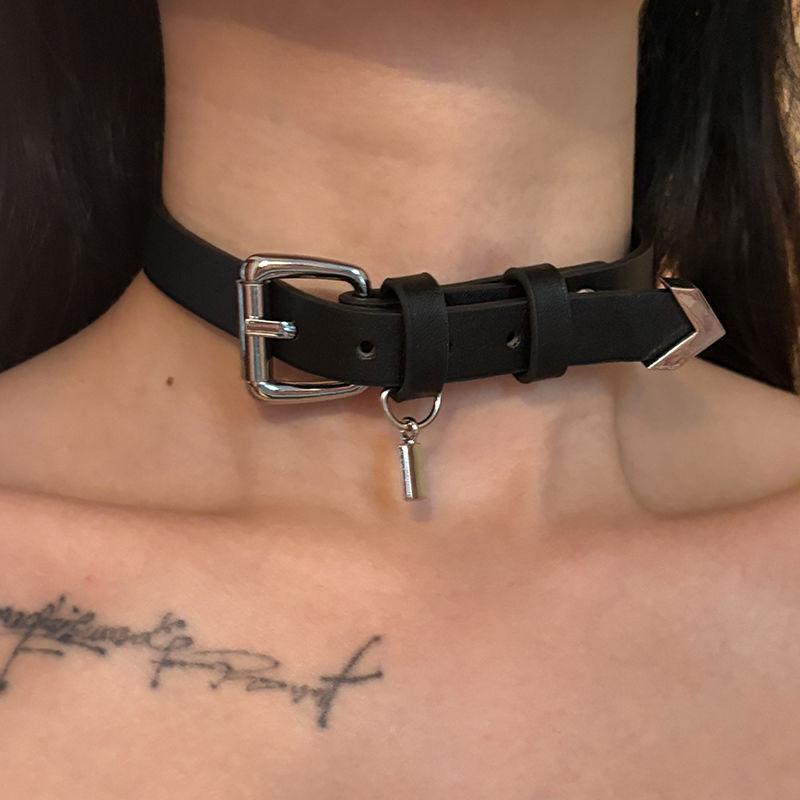 Liebe Und Tiefraum Anhänger Cosplay Choker Armband Unisex PU Kette Party Schmuck Für Frauen Männer Accessoire Geschenk