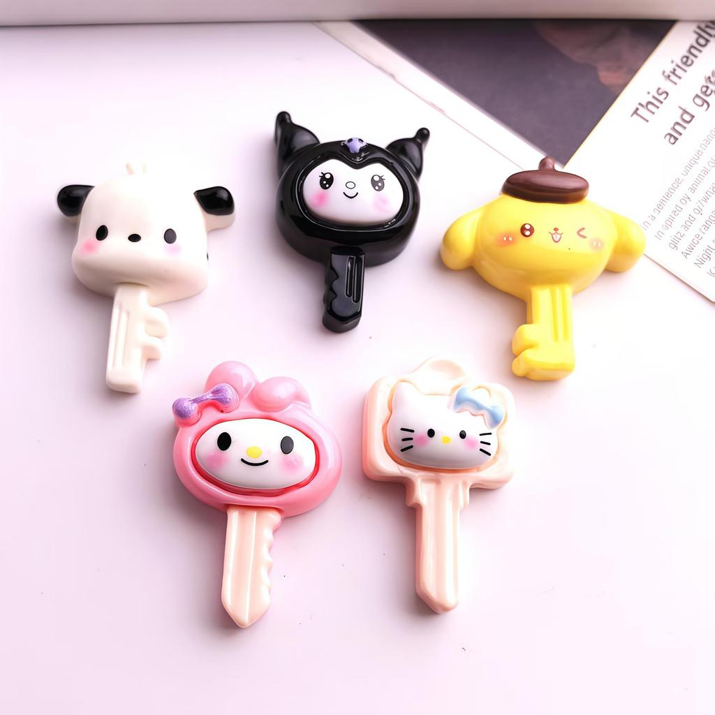 Sanrio Cartoon Resin Keychain & Hair Clip Accessories
