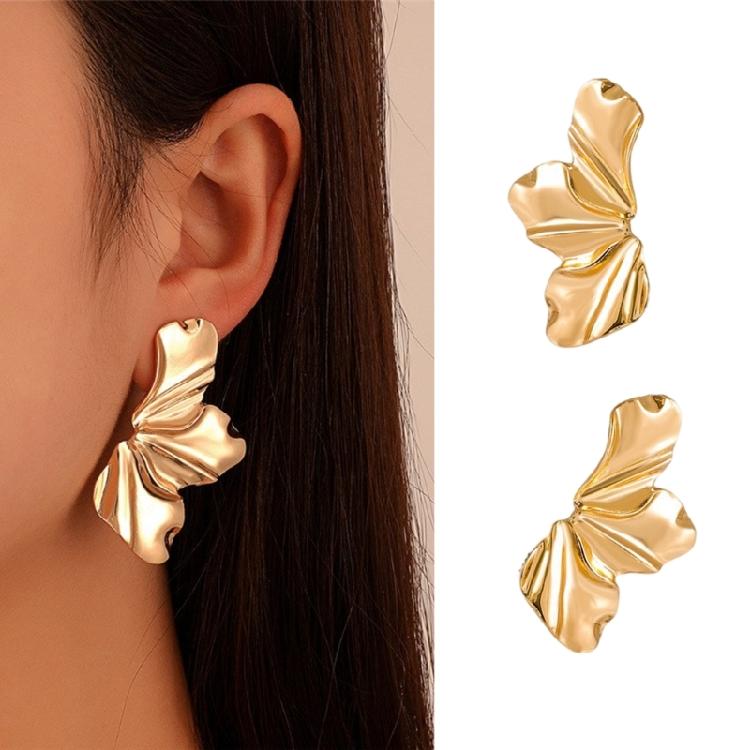 Modern Sturdyt Alloy Earrings With Artistics Petal Designs Portable for Enhancing Any Outfits In Your Wardrobe