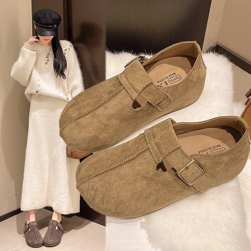 

Retro flat-soled women s shoes autumn and winter new single shoes versatile soft-soled women 35