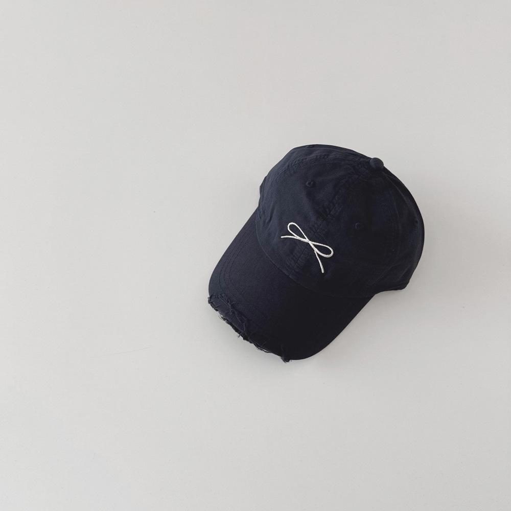 Sweet Children Baseball Cap INS Simplicity Korean Fashion Cute Embroidery Bow Peak Cap for Kids Travel Outdoor Sunshade Hat