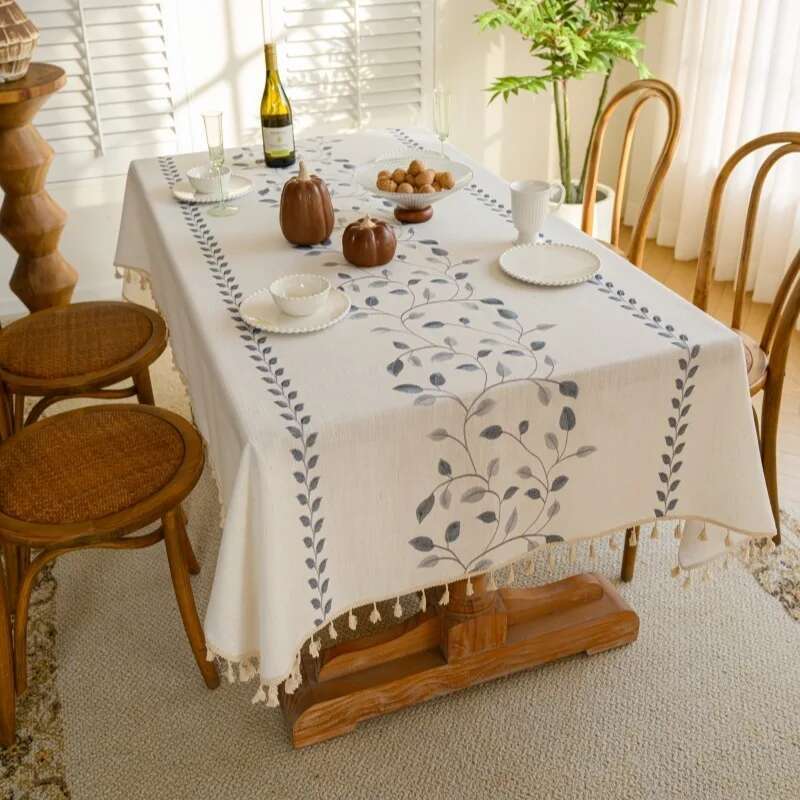 Nordic Cotton Linen Fabric Tablecloth Embroidered Dining Table Cloth Waterproof and Oil Proof Tea Table Cloth Rectangular Tassel