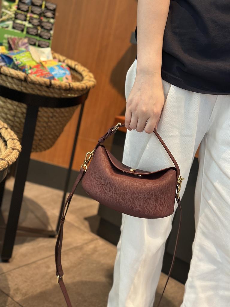 Litchi Pattern Genuine Leather Top-layer Cowhide Ingot Bag Women's New Simple High-end Cross-section Fashionable Commuter Portable