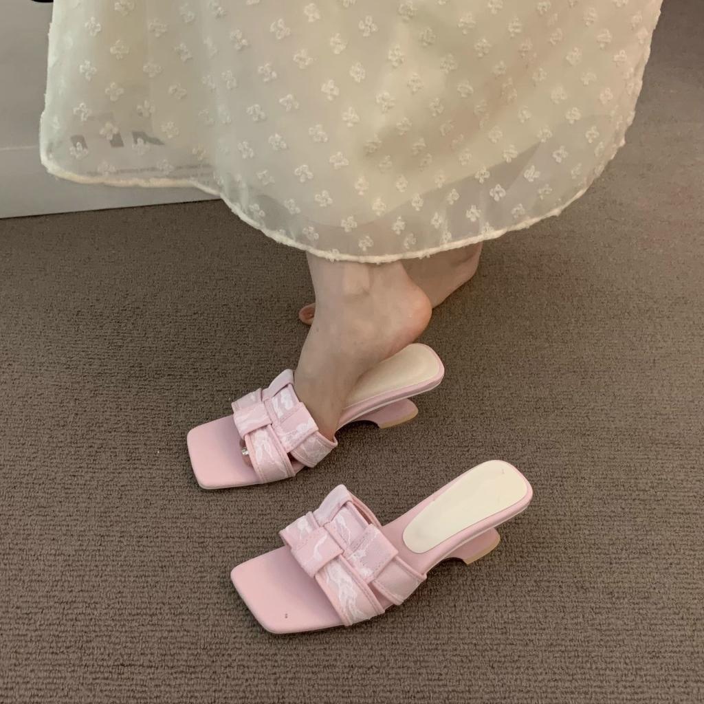 Niche thick heel high sense naked apricot temperament high heel sandals women's summer 2025 new French skirt evening cool slippers