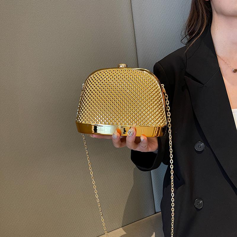 Women's Bag Fashion Niche Design Dinner Bag 2025 New European and American Trendy Versatile Acrylic Chain Shell Bag