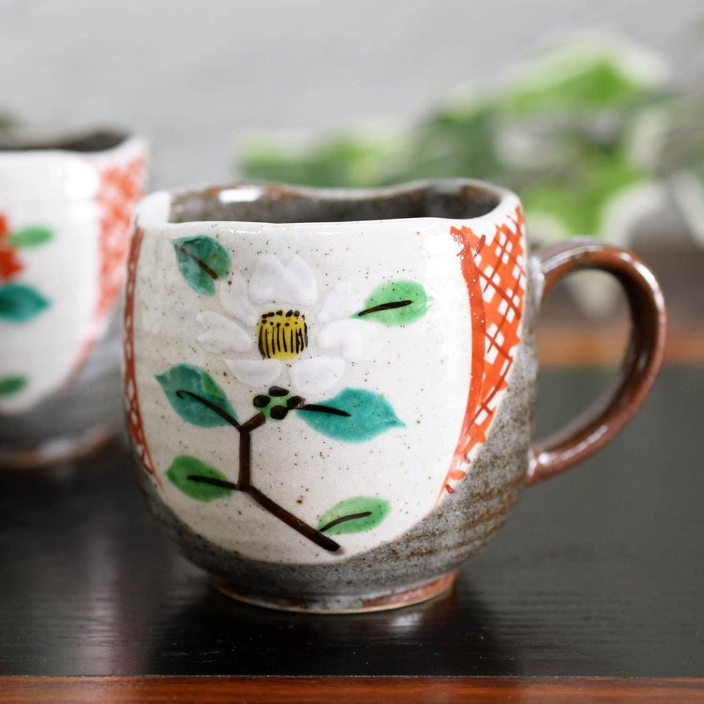 Waza no Kura Stylish Pair of Mugs, Kutani Ware with Komon Tsubaki Design, High-Quality Pottery, Made in Japan