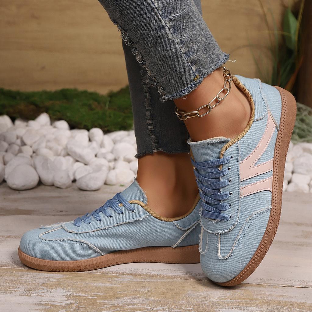 Women's Suede Casual Athletic Shoes Lightweight Low Top Lace Up Sneakers Comfortable Walking Footwear for Everyday Use