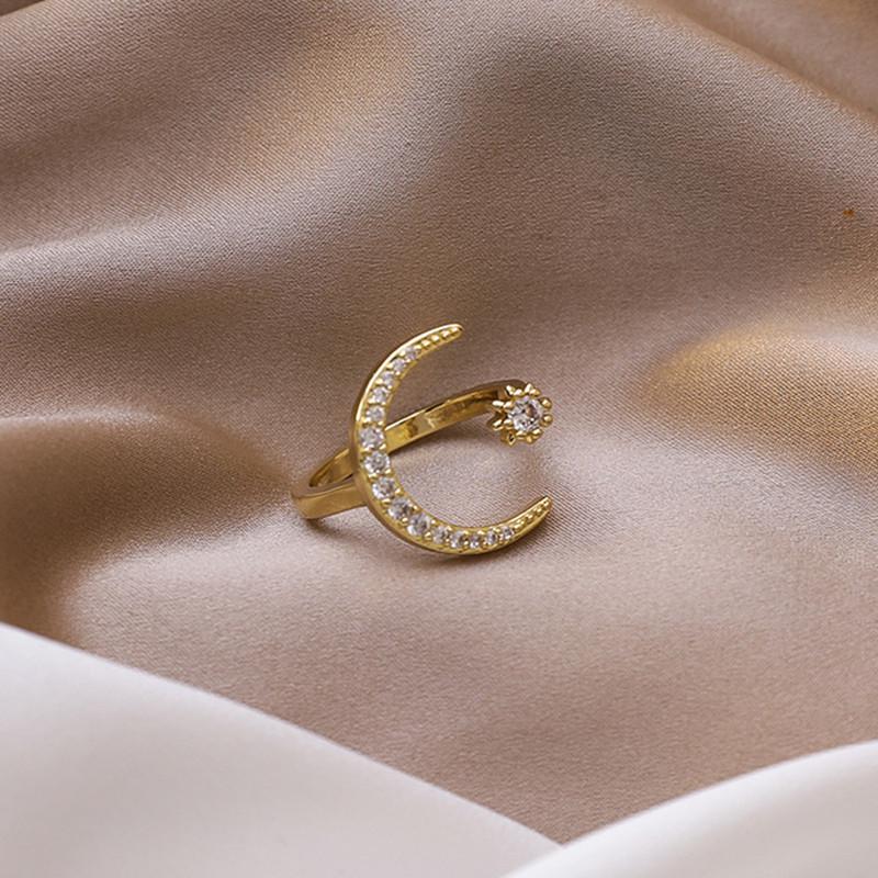 Women's Trendy Water Drop Petal Ring: Gold-Plated with Copper Inlaid Cubic Zirconia, Korean Style for Index Finger