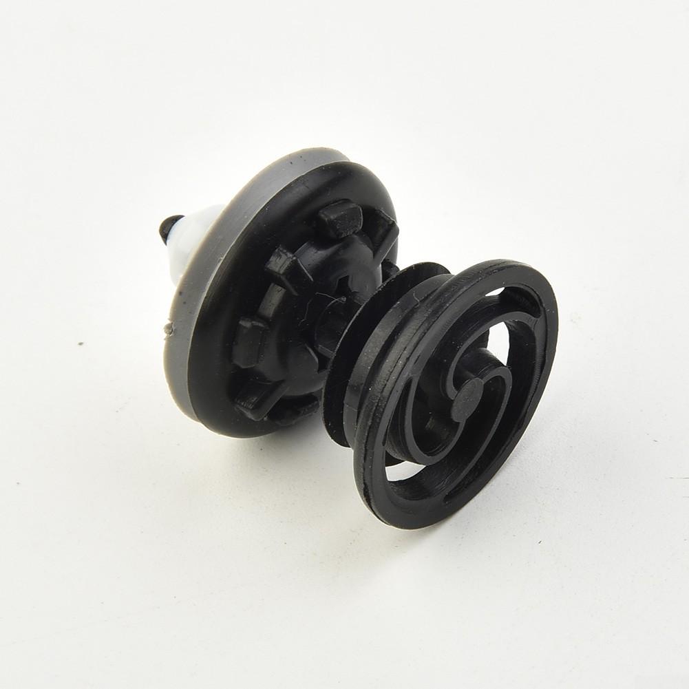 20X Push Type Clip Black For Golf PassatBus T5 Taureg