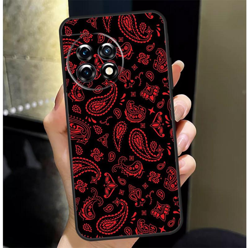 Paisley Bandana Cover For OnePlus 13 13R 12 12R 11 10 Pro 8T 10T OnePlus Nord 4 CE 2 3 Lite N10 N20 N30 Case
