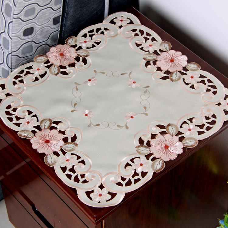 Waschbare Stoff-Tischdecke im Landhausstil mit Stickerei & Runde Klimaanlagenabdeckung