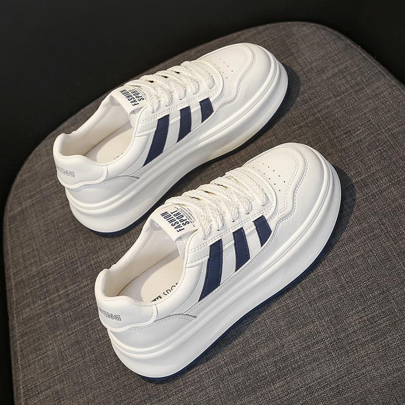 

Кожаные туфли на толстой подошве, увеличивающие рост, белые, тонкие, дышащие, женские туфли на лето, новые, повседневные, спортивные туфли для сноуборда на весну и осень 40