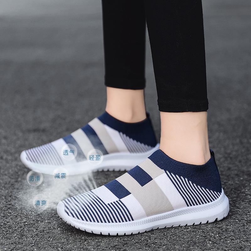 

Women s shoes large size 43 fly-woven foot cover without strap socks shoes soft sole light sports shoes lace-free running shoes 43 темно-синий
