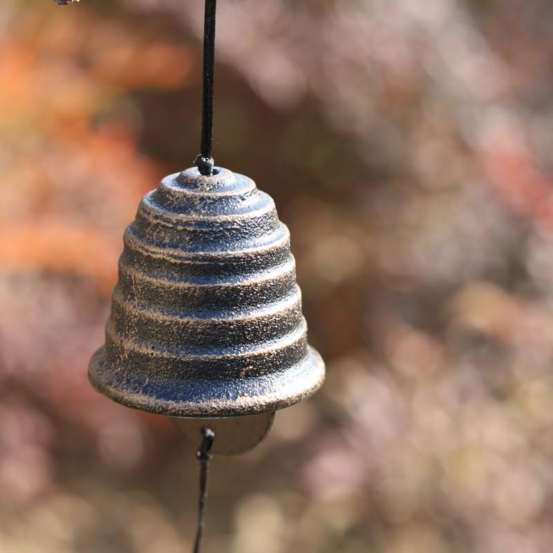Asian Style Cast Iron Wind Chime: Retro Outdoor Balcony or Camping Ornament Bell