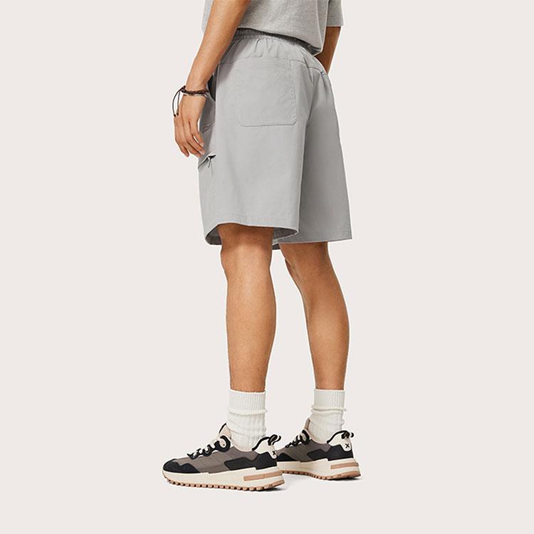 Li Ning Sports Lifestyle Series Solid Color Mid Waist Drawstring Comfortable Versatile Straight Leg Casual Shorts Men shorts AKSU533-4