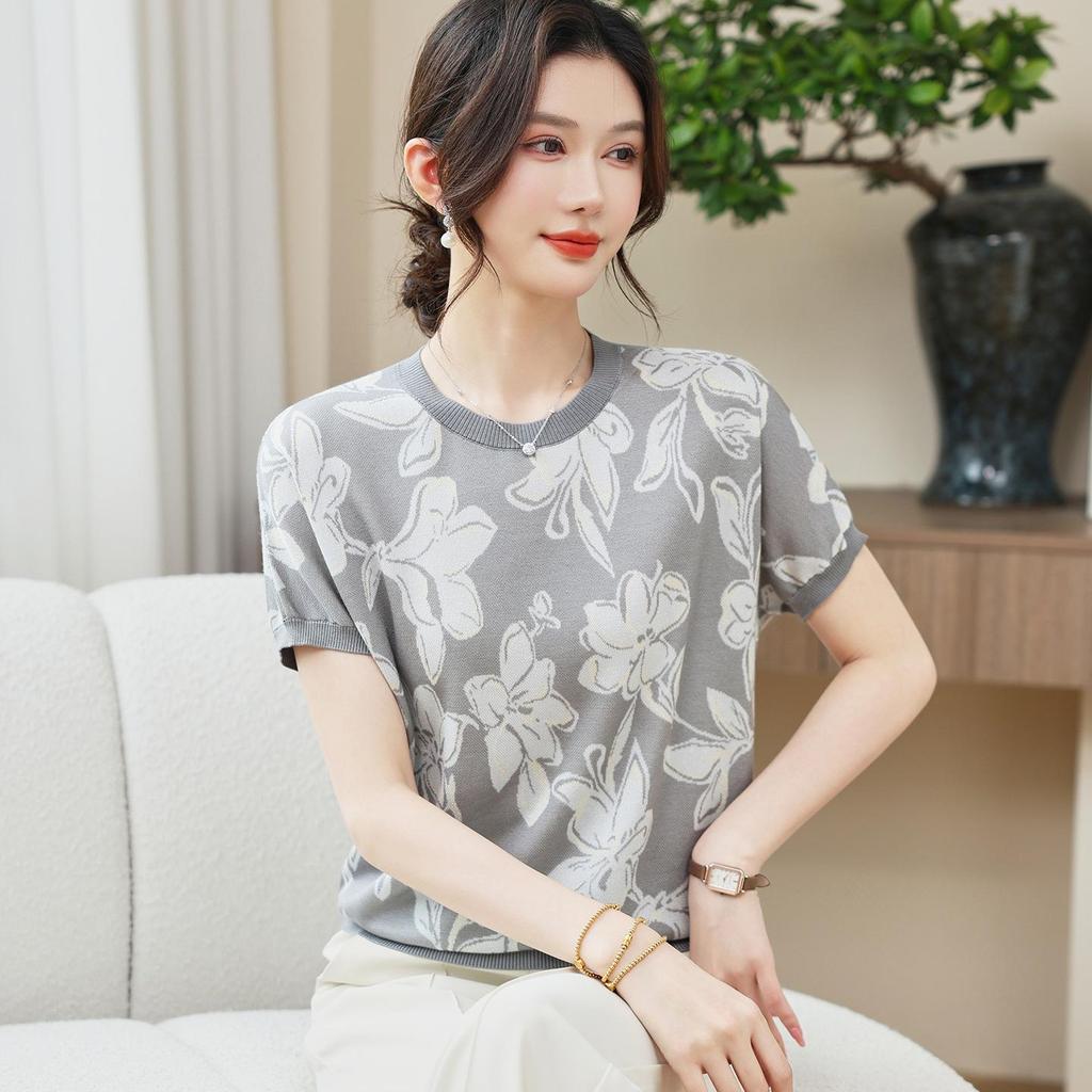 Mother's Short-Sleeved Printed Batwing Shirt - Stylish Ice Silk T-Shirt for Middle-Aged and Elderly Women