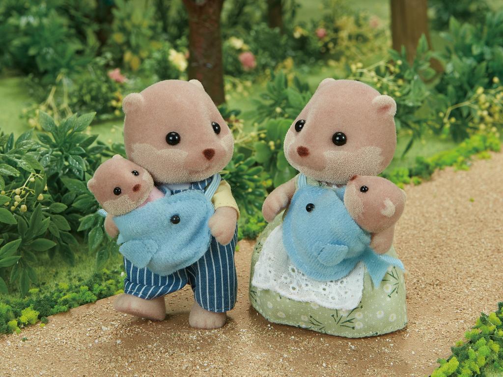 Epoch Sylvanian Families Doll [Otter Family] FS-32