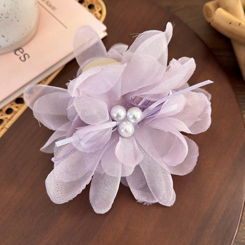 New Sweet Flower Pearl Hair Clip for Women Mesh Gentle Elegant Pan Hair Shark Clip Temperament Girl Hair Accessories