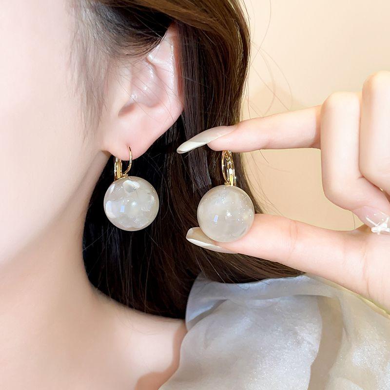 Jelly Ball Earrings Women's Unique Beautiful Stud Earrings Suitable for Summer 2025 New Design Sense Special-Interest Earrings