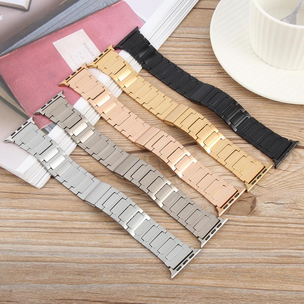 Watch Band For Apple Watch Series 10 Ultra 9 8 7 SE 6 5 4 3 2 1 46mm 49mm 45mm 44mm 42mm Magnetic Foldable Buckle Metal Strap