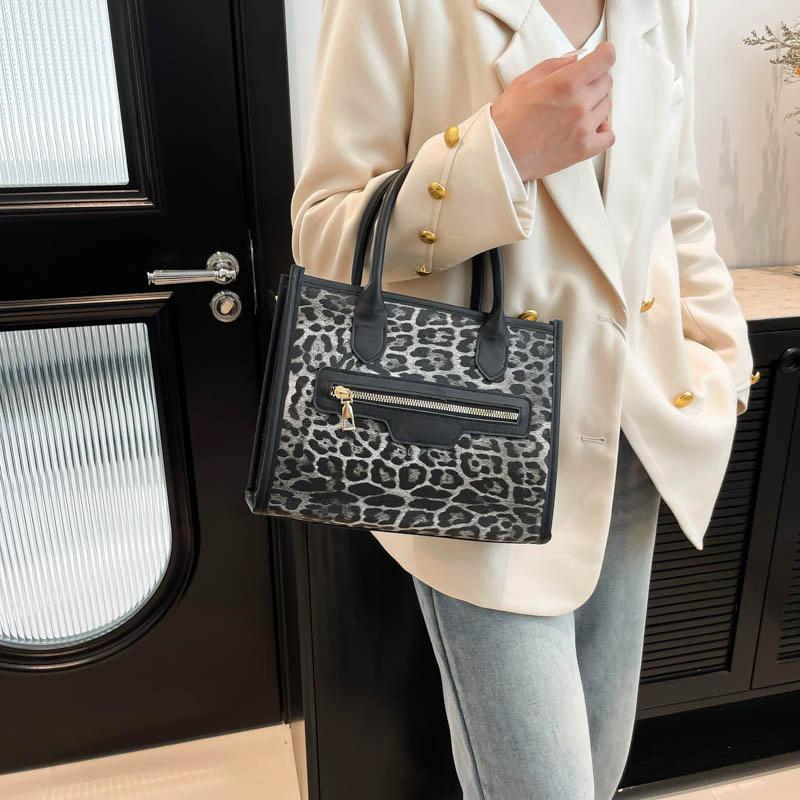 Women's Leopard Print PU Leather Shoulder Bags Casual Handbag Top Handle Purse for Shopping and Travel Commuter Bag