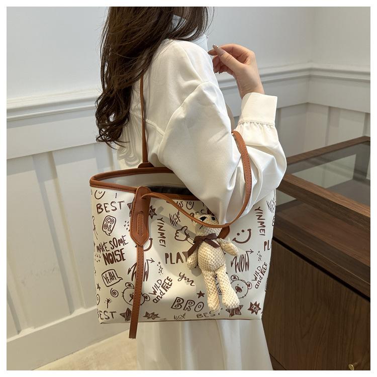 Simple Style Large Capacity Tote Bag for Women Fashionable Casual Shoulder Purse with Zipper Closure CLE