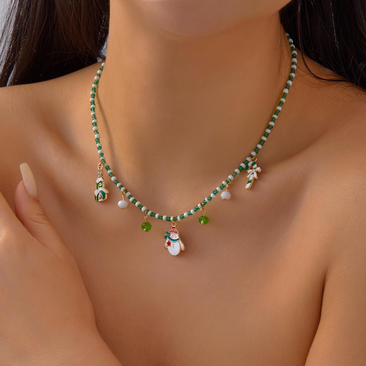 

Christmas Necklaces for Women Girls Handmade Rice Beads X mas Tree Santa Claus Snowman Gift Necklace Pendant New Year Jewelry