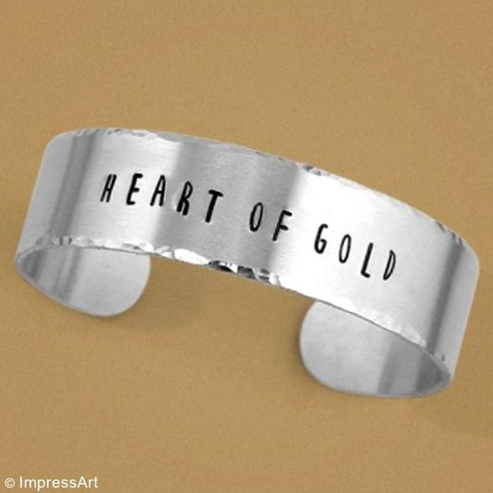 Bracelet - CREOTIME - 7 bandes métalliques à graver - Couleur gris - Dimensions 15,2 cm x 1,6 cm - Mixte