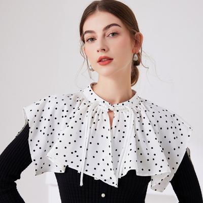 Accessoires – Krawatten, Fliegen, Kragen & Manschetten