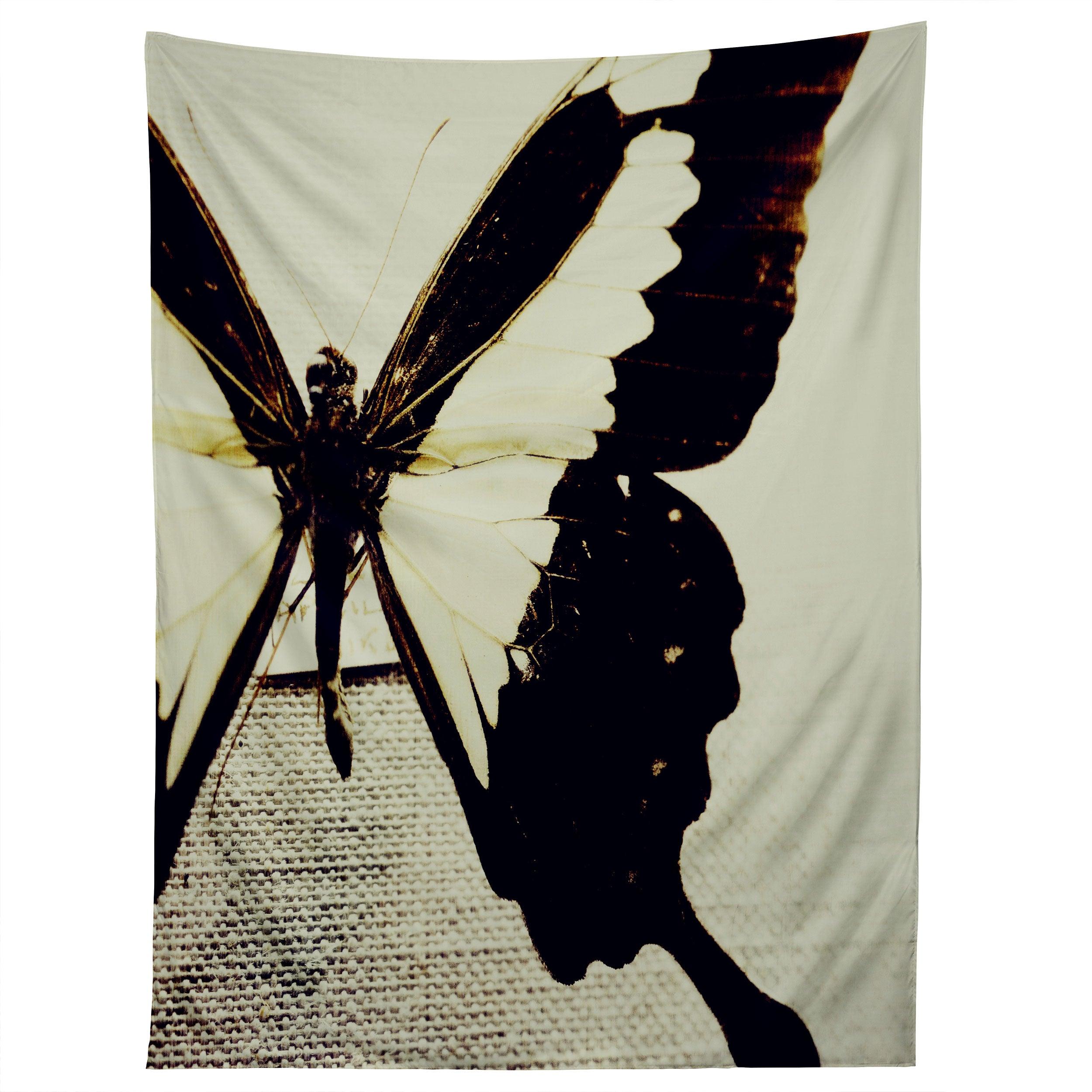 STILL FLY tapestry 75x100