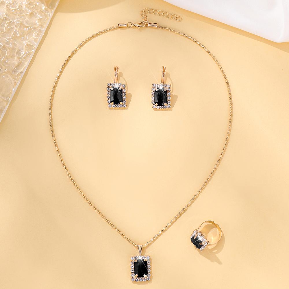 4pcs Women's Zircon Set: Fashionable and casual set with rectangular rhinestone shaped necklaces, rings, and earrings, suitable