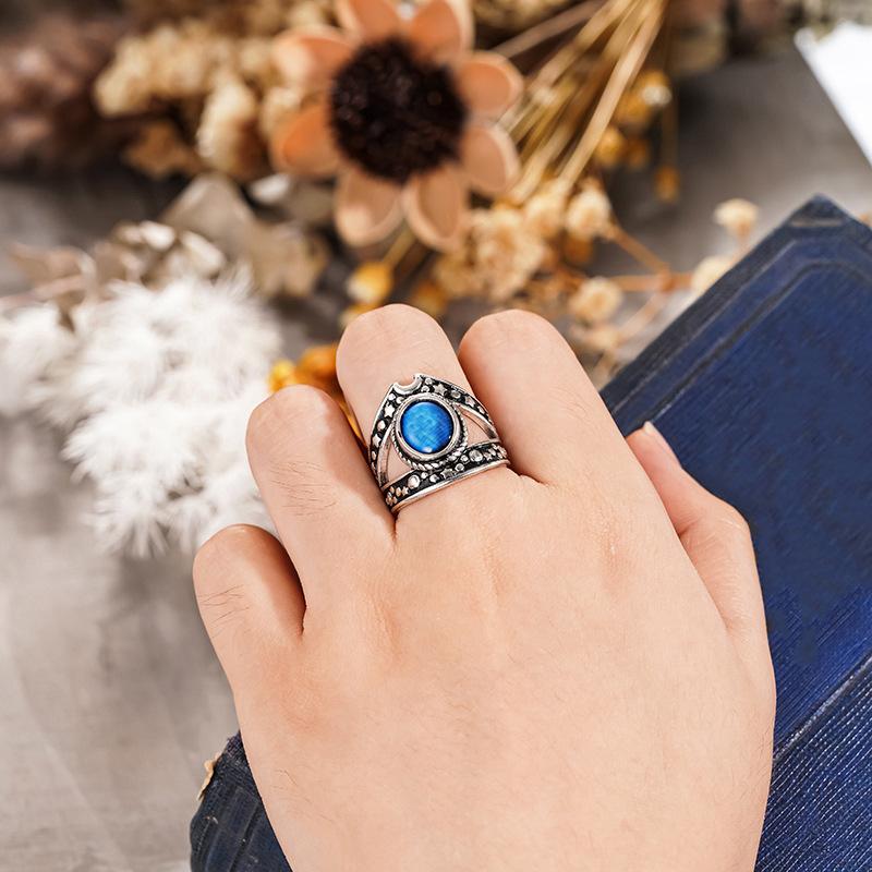 2026 New European and American Star Moon Retro Ring, Female Design Sense, Personality Temperament, Punk Trend, Antique Zircon