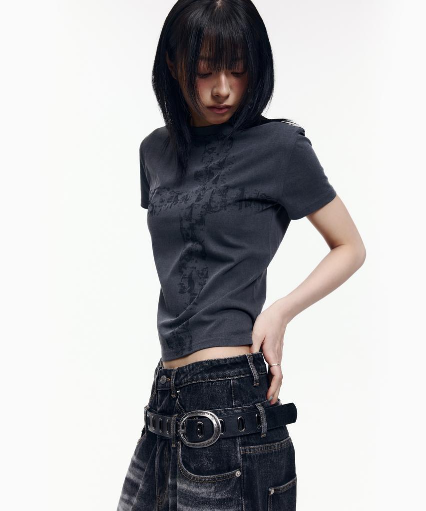 AAKAM Mosaic Cross Half Top (Dark Gray)