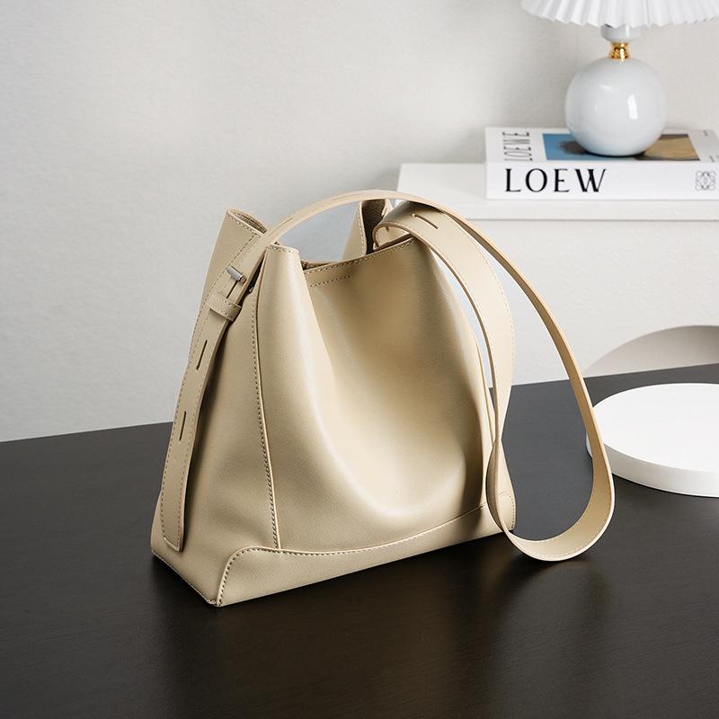 New High-end Handbag for Women, Simple Commuting Cowhide Crossbody Bag, Large Capacity Leather Shoulder Bucket Bag for Women