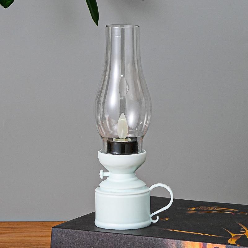Retro LED Luminous Kerosene Lamp - Pony Lamp, Electronic Candle Light, Creative Decor & Gift Hurricane Light.