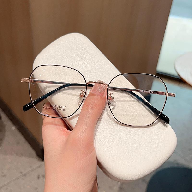 

Сверхлегкие модные онлайн-знаменитости, ретро-многоугольные очки в простой оправе для женщин, которые могут быть оснащены очками для близорукости.