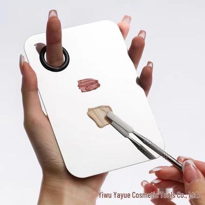 Palette de Mélange Maquillage en Acier Inoxydable pour Fond de Teint et Anti-Cernes avec Spatule