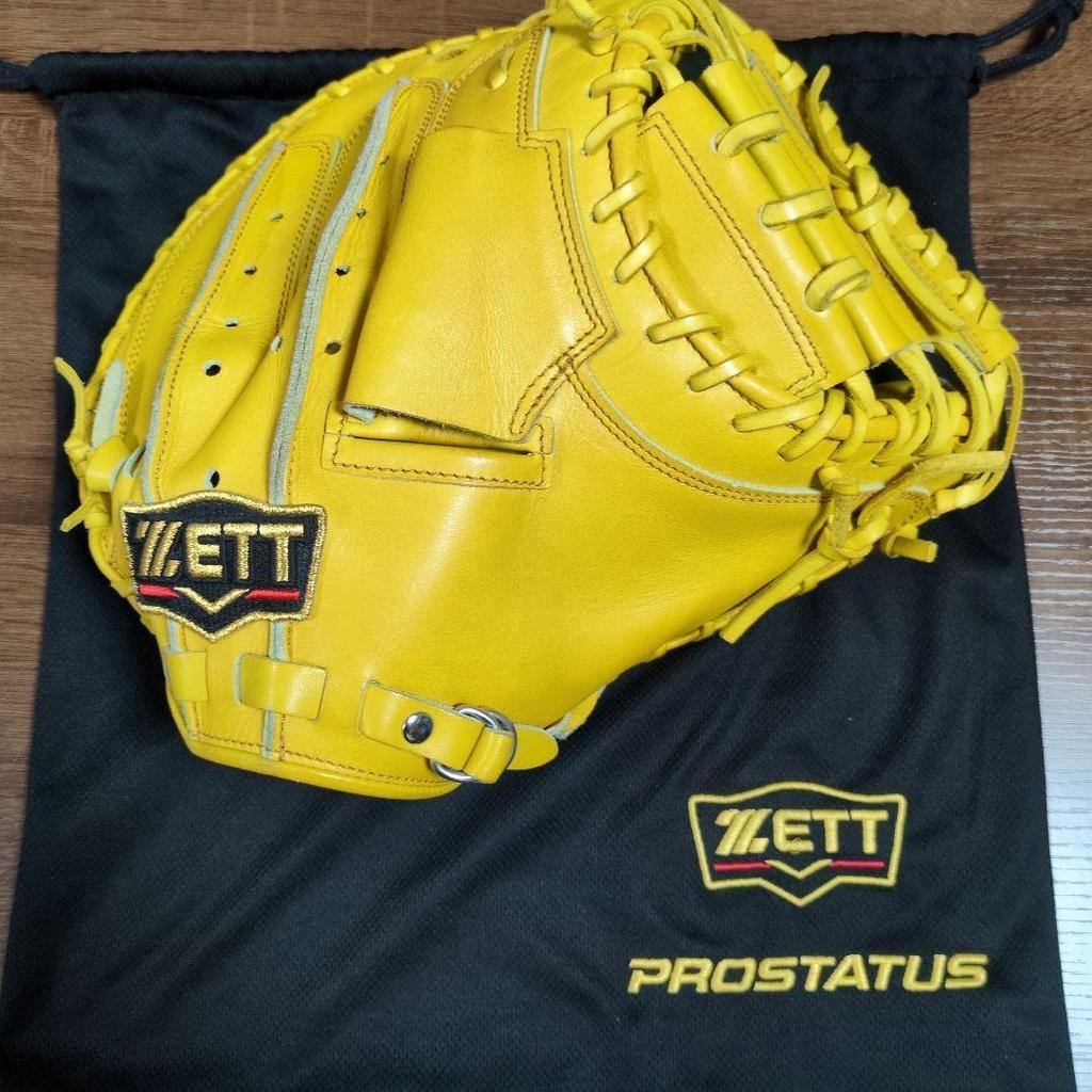 Used ZETT PROSTATUS Catcher's Mitt Hard Glove
