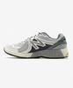 New Balance 860V2 White Black Casual Sneaker ML860SN2 Unisex