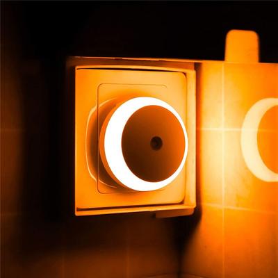 Sterowanie oświetleniem Inteligentne światło indukcyjne Światło LED Inteligentny czujnik Lampka nocna Minimalistyczna sypialnia