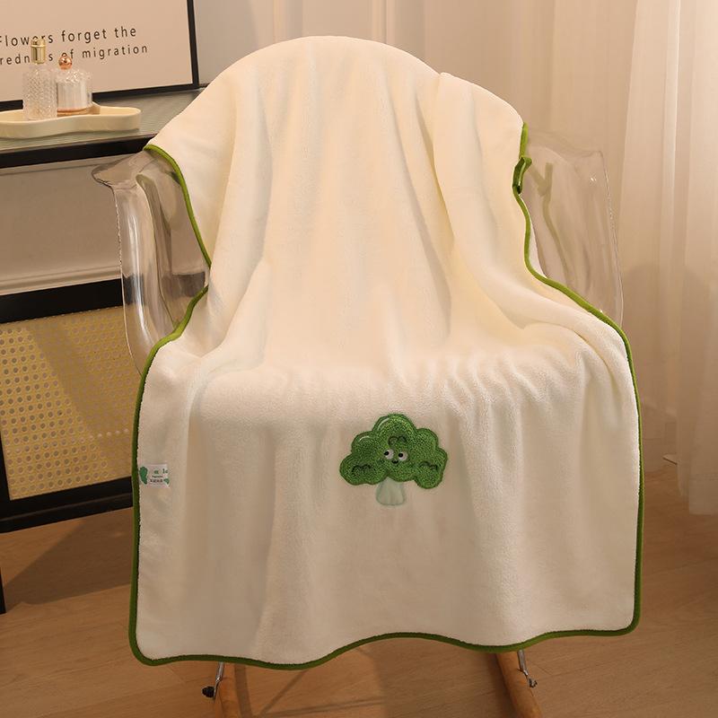 Thickened and Enlarged Garden Vegetable Coral Fleece Bath Towel, Non-shedding Beach Towel, Bathrobe, Absorbent Wrap Towel