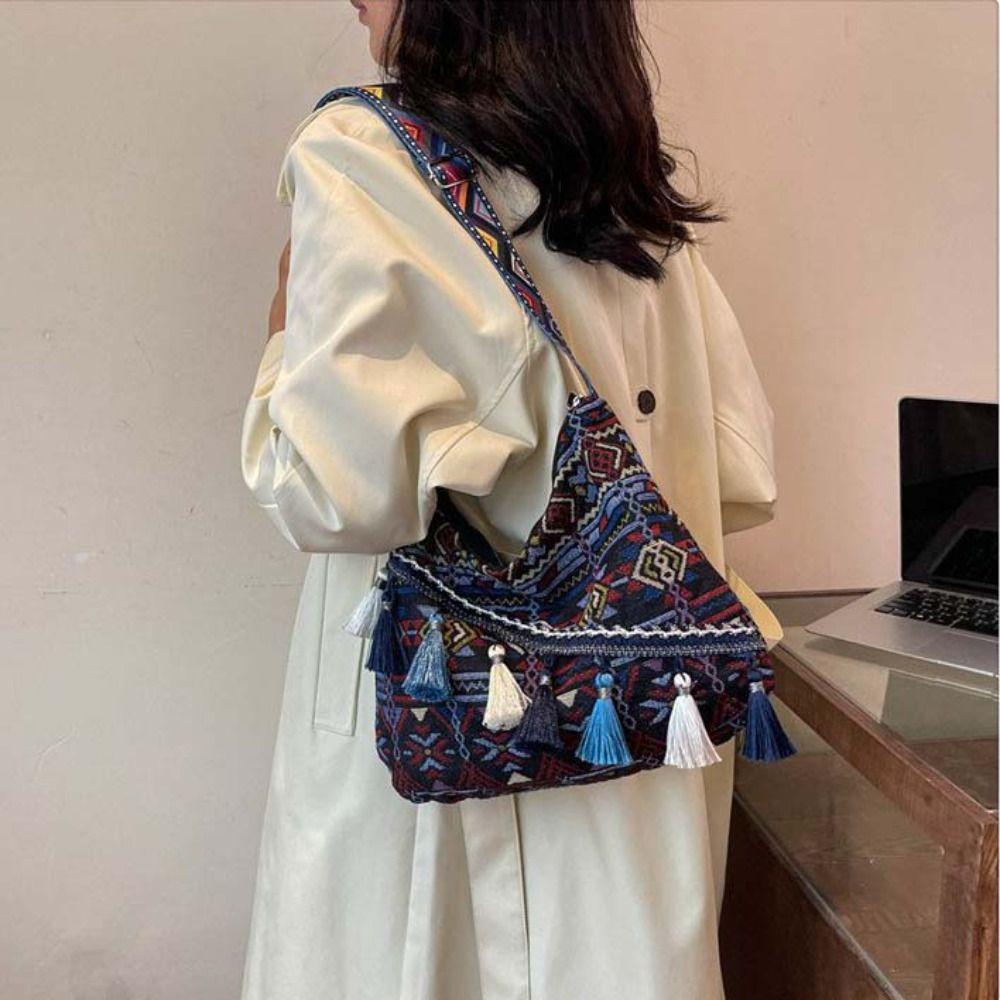 Large Capacity Ethnic Style Crossbody Bags Woven Bag Bohemian Tote Bag Fringe Shoulder Bag  Outdoor
