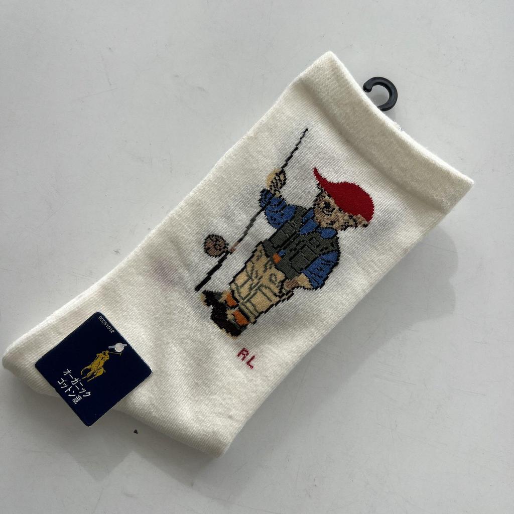 Trendy Mid-Calf Women's Cotton Socks - Four Seasons Style with Cartoon Little Bear Design