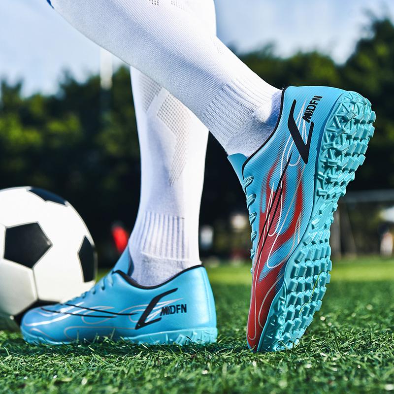 Football shoes broken nails, wear-resistant artificial grass training shoes for primary and secondary school students, adult short nails