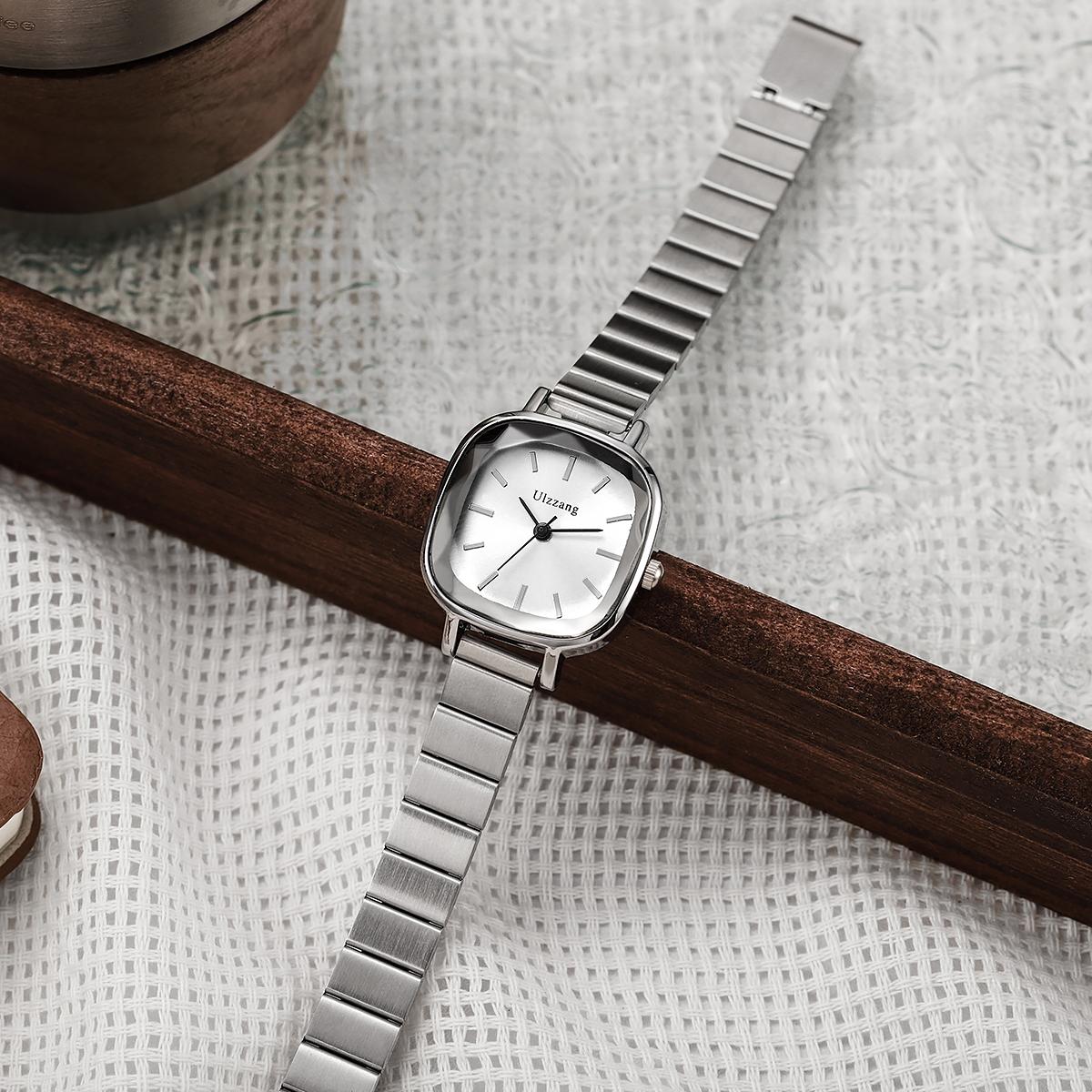 

Ladies High Beauty Fashion Bar Scale Square Dial Bamboo like Steel Strip Quartz Watch серебряный