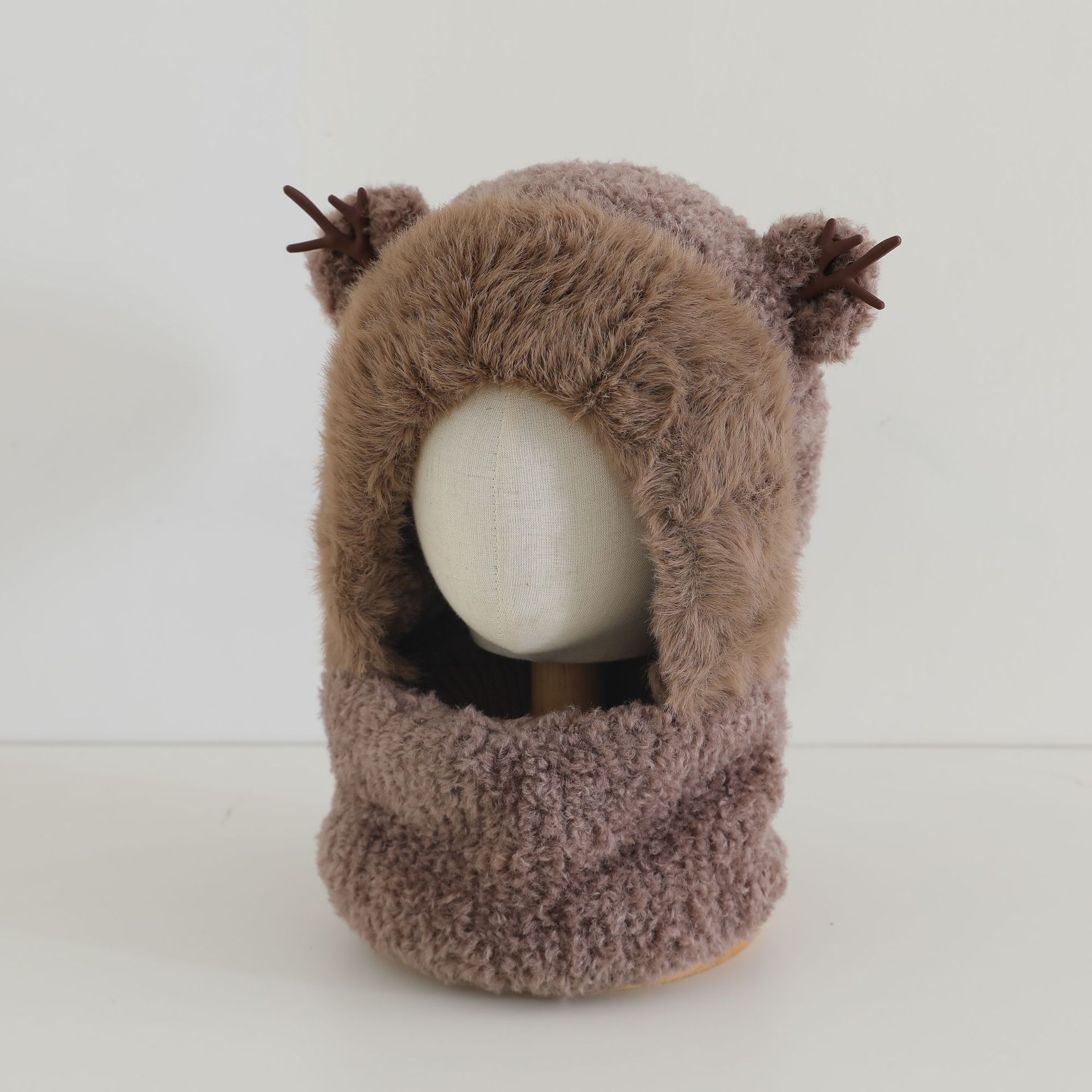 

Зимняя флисовая вязаная шерстяная шапка, женская шапка с защитой ушей, шапка с оленем, велосипедная маска, шарф для шеи, интегрированная теплая шапка с капюшоном one size