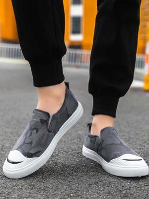Canvas-Sneaker Sommer Koreanischer Stil Runde Zehe Slipper Herren Freizeitschuhe Niedriger Preis Atmungsaktiv Trends 2025 Nicht-Leder Herrenschuh