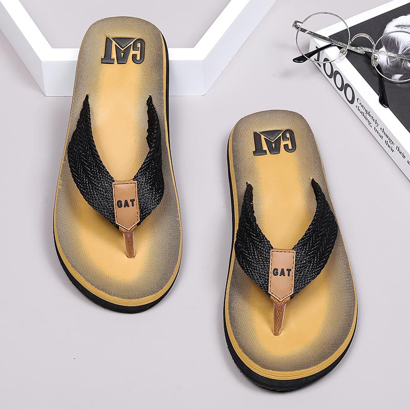 Chanclas de verano para hombre, zapatos de playa informales para exteriores, zapatillas transpirables ligeras de suela suave, sandalias antideslizantes y resistentes al desgaste